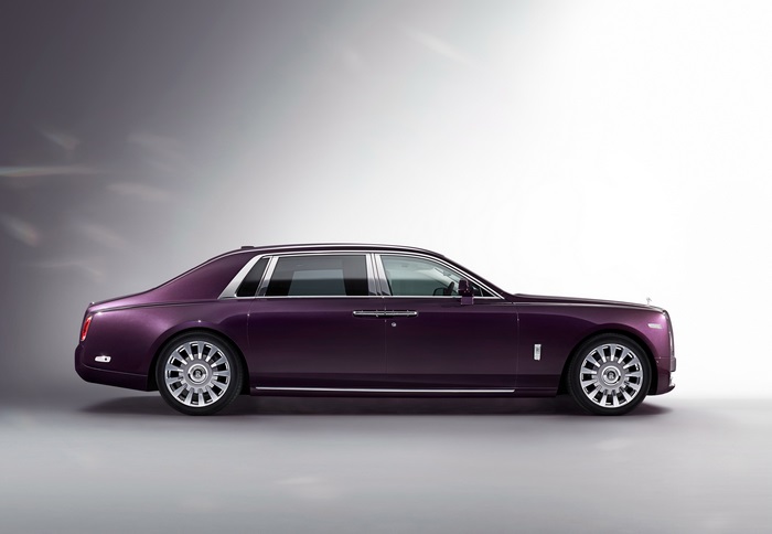 Rolls-Royce Phantom EWB 4K