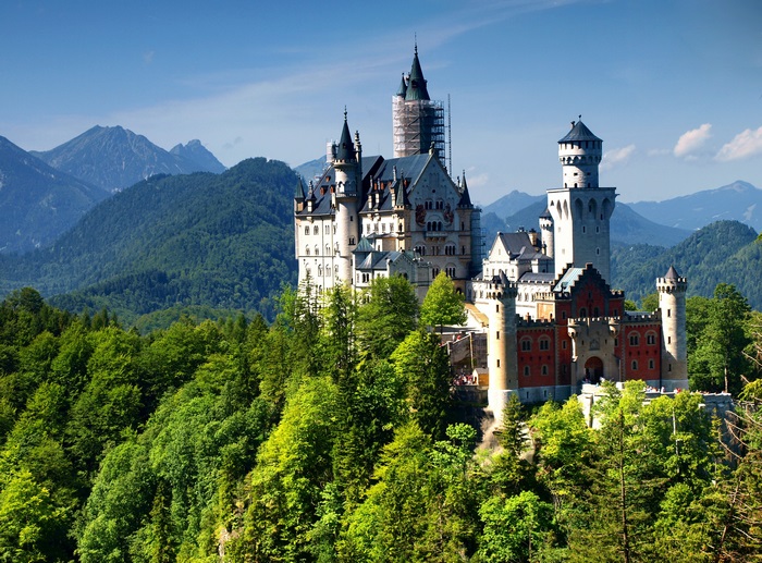 Neuschwanstein Castle 4K