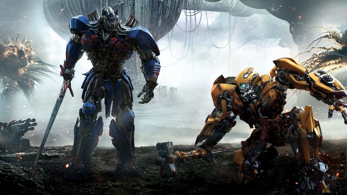 Optimus Prime and Bumblebee from Transformers: The Last Knight 4K