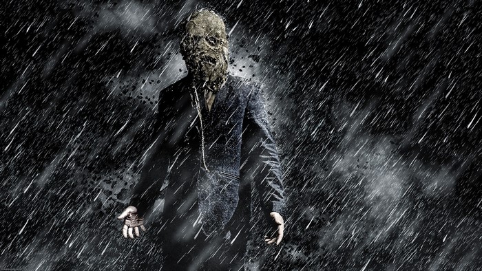 Scarecrow from The Dark Knight Rises in the rain
