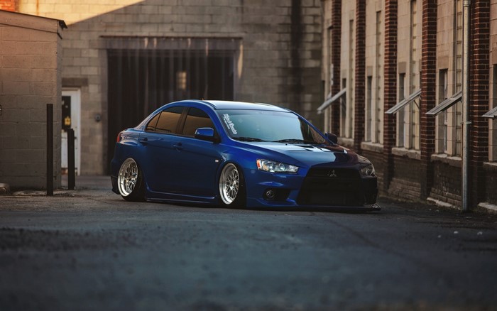 Blue Mitsubishi Lancer Evo X JDM Stance Car