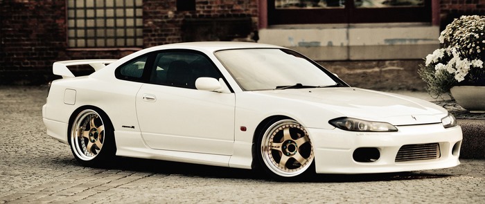 White Nissan Silvia Spec R sports car