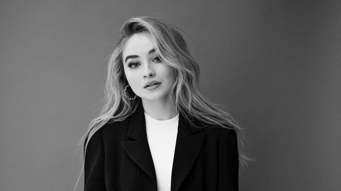 Sabrina Carpenter in monochrome