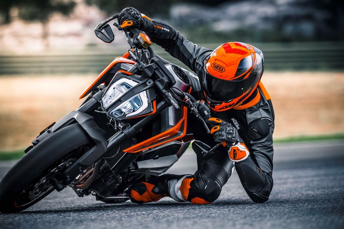 KTM 790 Duke Racing in Sharp Turn 4K