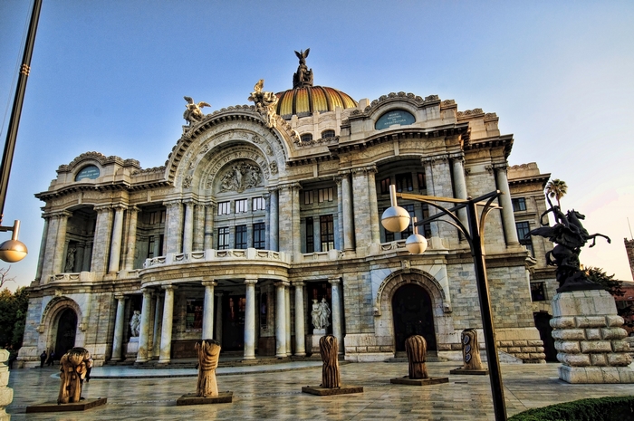 Palacio de Bellas Artes in Mexico City
