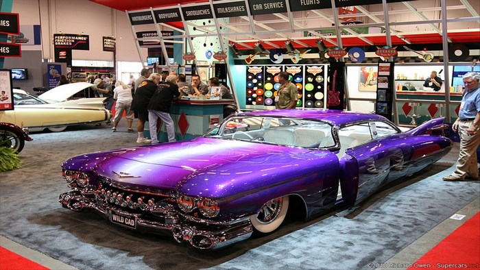 1959 Cadillac Coupe DeVille at a car show