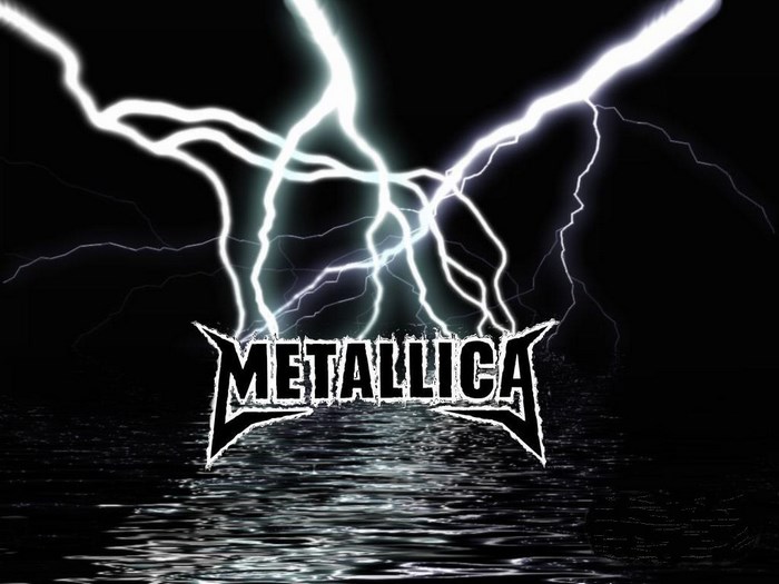 Metallica logo with lightning and water reflection