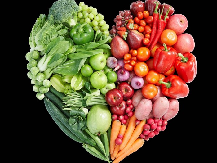 Heart shape of fresh fruits and vegetables