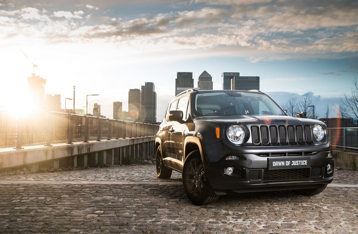 Jeep Renegade Dawn of Justice 4K