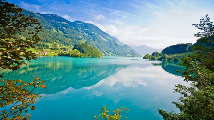 Tranquil Mountain Lake with Reflection