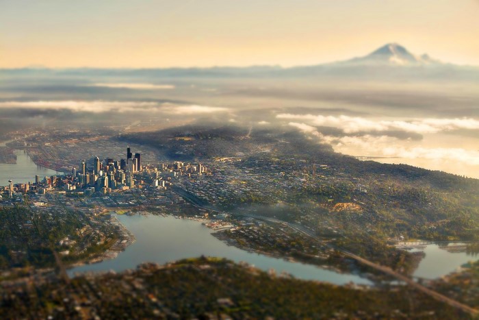 Seattle cityscape with Mount Rainier in the background