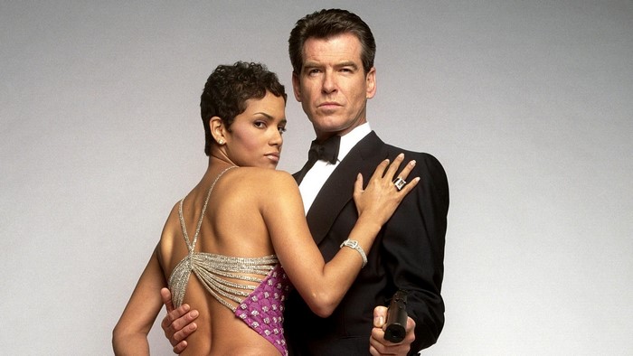 James Bond (Pierce Brosnan) and Jinx (Halle Berry) from Die Another Day