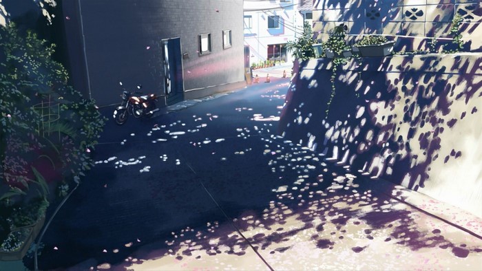 5 Centimeters Per Second alleyway with motorcycle