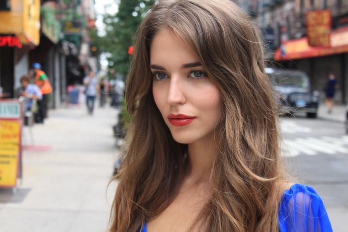 Model Clara Alonso with long brown hair and blue eyes