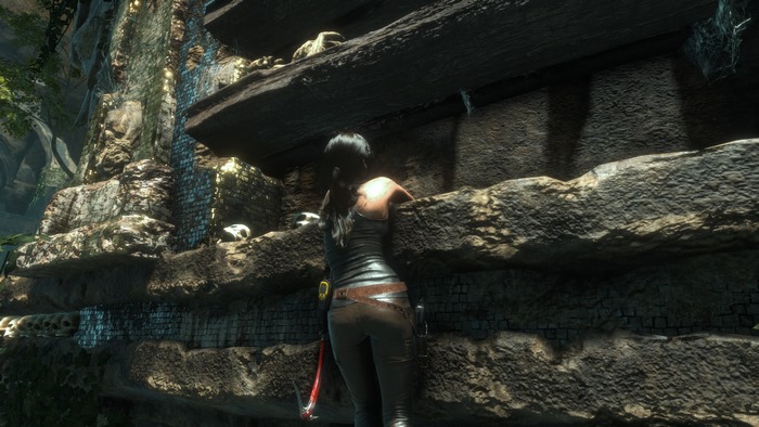 Lara Croft from Rise of the Tomb Raider climbing