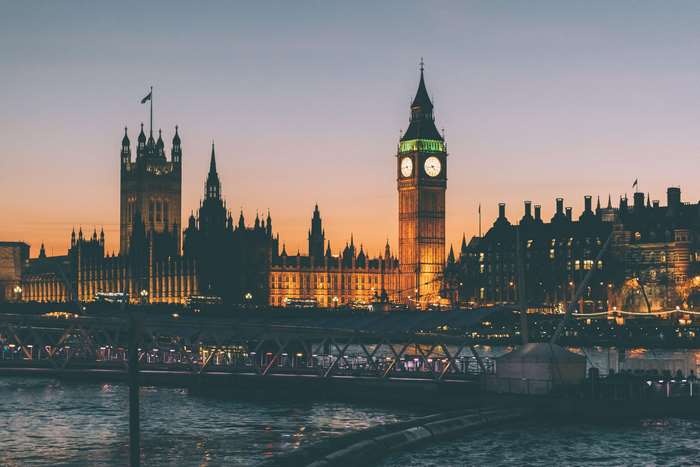 Big Ben and Palace of Westminster at dusk