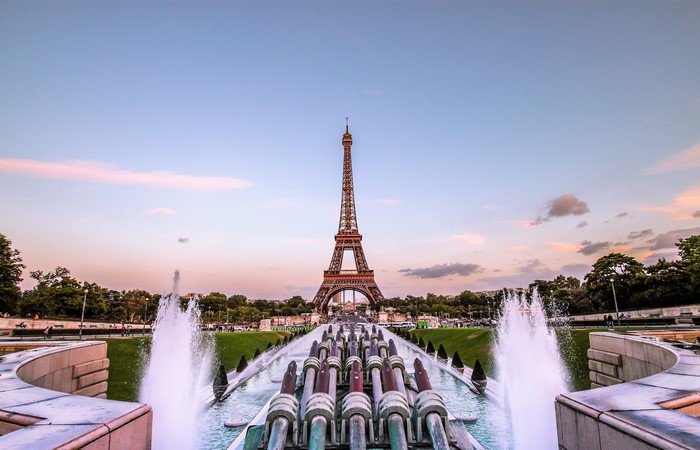 Eiffel Tower and Fountain at Dusk in Paris