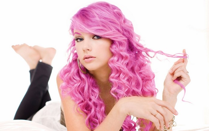 Taylor Swift with Vibrant Pink Curly Hair