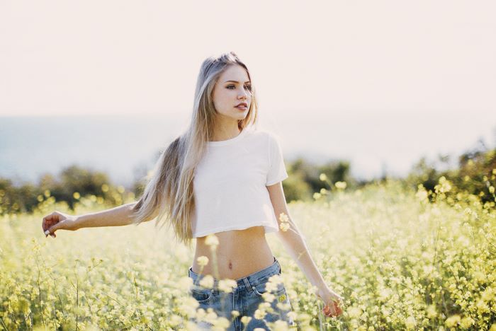 Scarlett Leithold in Sunlit Field at 4K