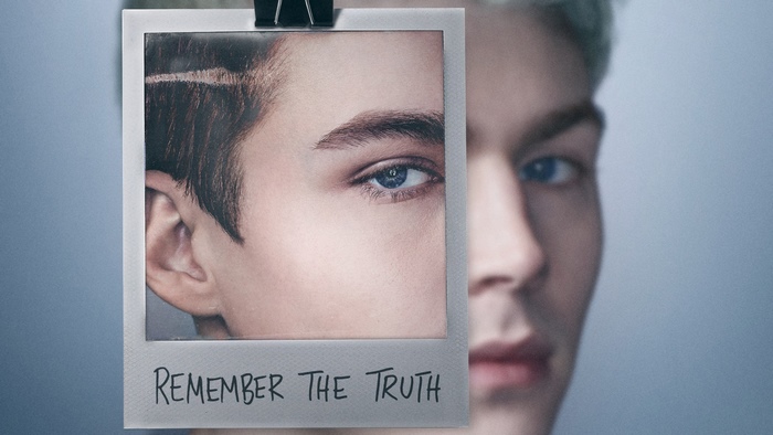13 Reasons Why Season 2 Poster