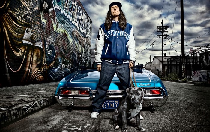 Lynwood Gangster with Pitbull and Classic Car