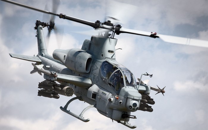 Bell AH-1Z Viper helicopter in flight