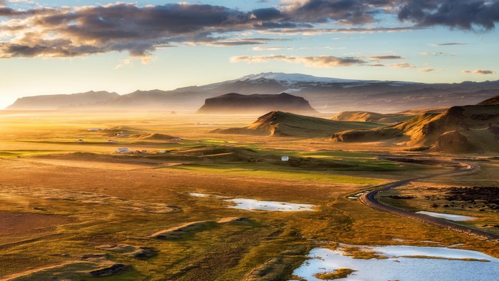 4K Icelandic Landscape with Mountains and Road
