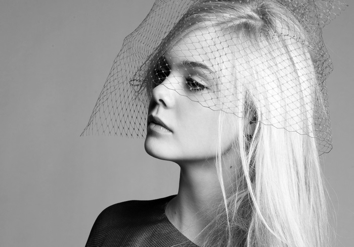 Elle Fanning Portrait with Veil 4K