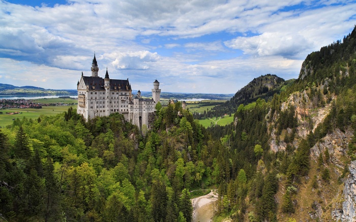 Neuschwanstein Castle in Bavaria, Germany