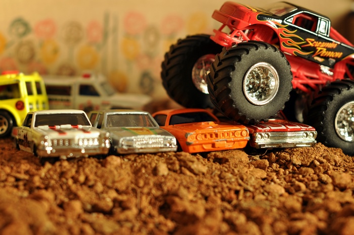 Monster truck crushing cars