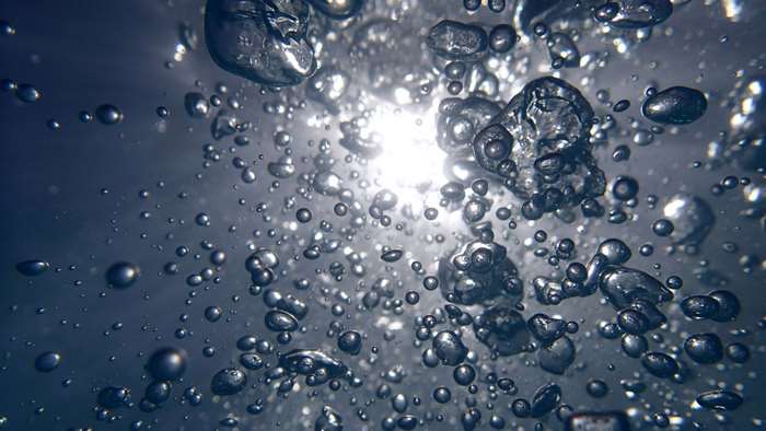 Water bubbles with sunlight