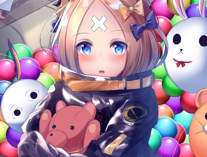 Abigail Williams from Fate/Grand Order with toys