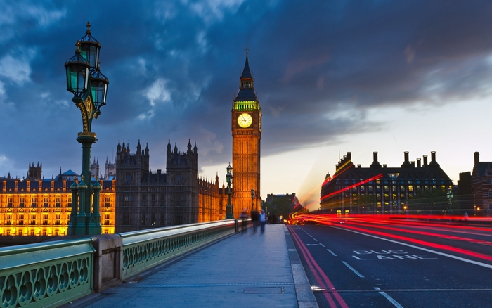 Big Ben and Houses of Parliament at dusk, London