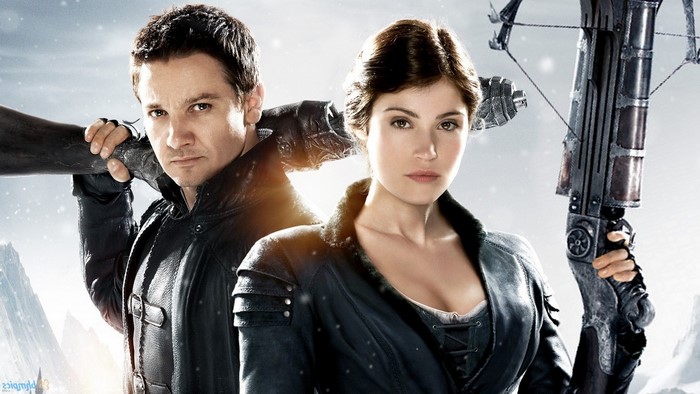 Hansel & Gretel: Witch Hunters movie poster with Jeremy Renner and Gemma Arterton