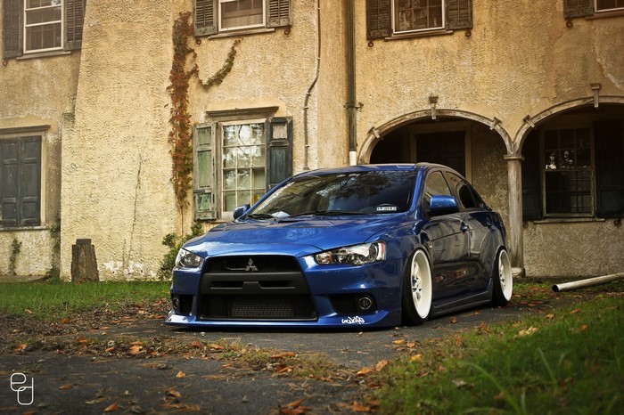Blue Mitsubishi Lancer Evo X Stance Tuning JDM Car