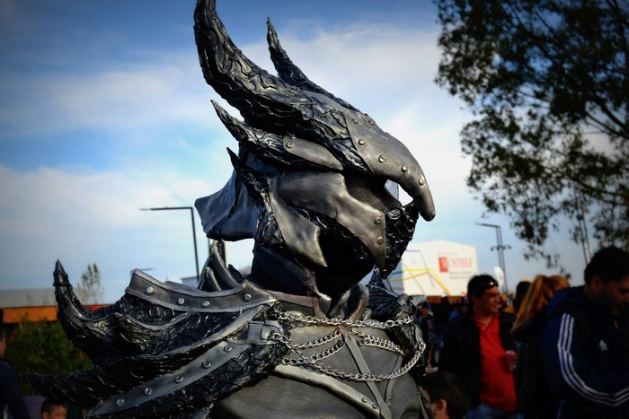 Cosplayer in Daedric Armor from The Elder Scrolls V: Skyrim