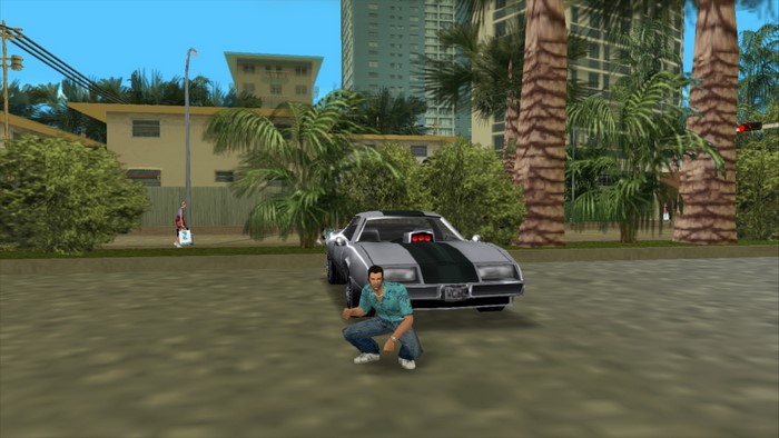 Tommy Vercetti from Grand Theft Auto: Vice City with a car
