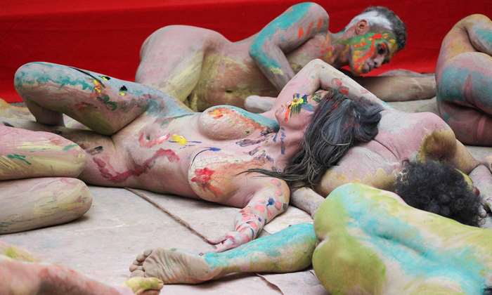 Body art with paint 4K