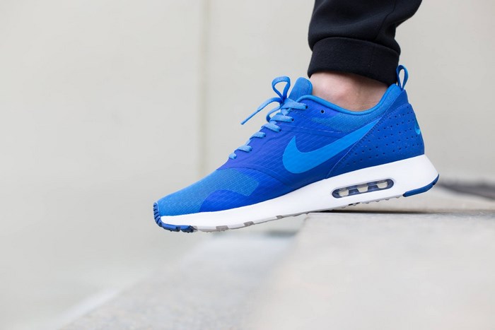 Nike Air Max Thea blue sneakers