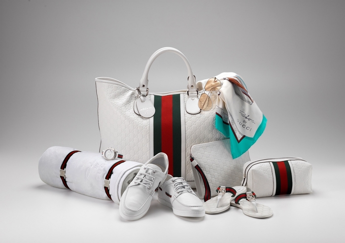 Gucci white collection with accessories