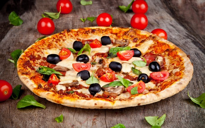 Delicious Pizza with Olives and Cherry Tomatoes