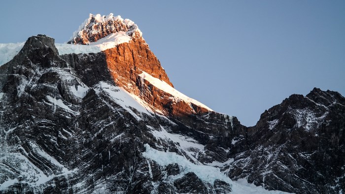 4K Mac Mountain Peak Sunrise