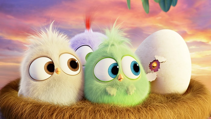 Angry Birds Hatchlings in a Nest