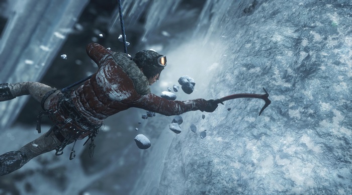 Lara Croft climbing ice wall in Rise of the Tomb Raider 4K