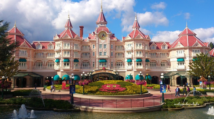 Disneyland Hotel 4K