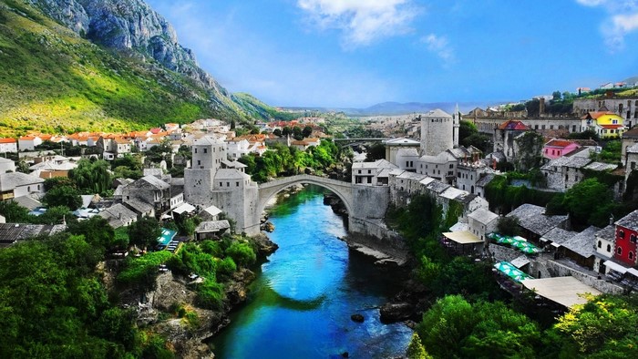 Stari Most bridge over Neretva River in Mostar