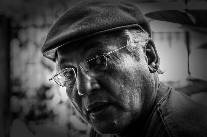Black and white portrait of an elderly man