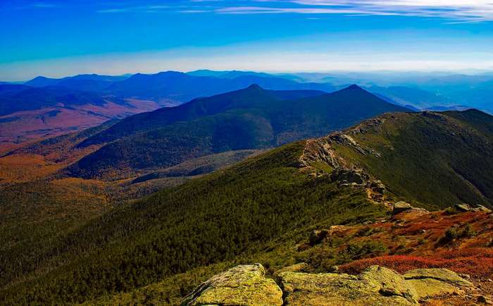 Scenic mountain range in White Mountains, New Hampshire during autumn