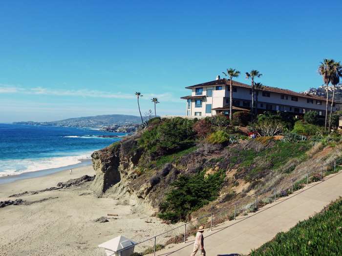 Beach house on a cliff overlooking the sea in California