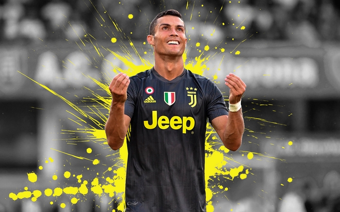 Cristiano Ronaldo in Juventus F.C. jersey